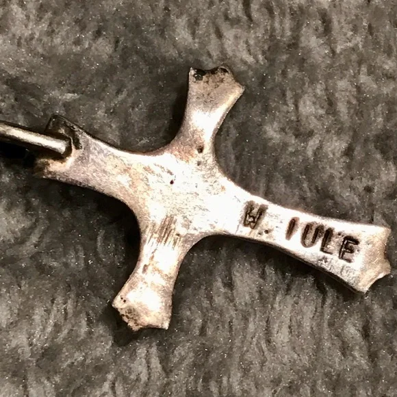 Zuni VINTAGE “W. IULE” cross - Picture 3 of 3